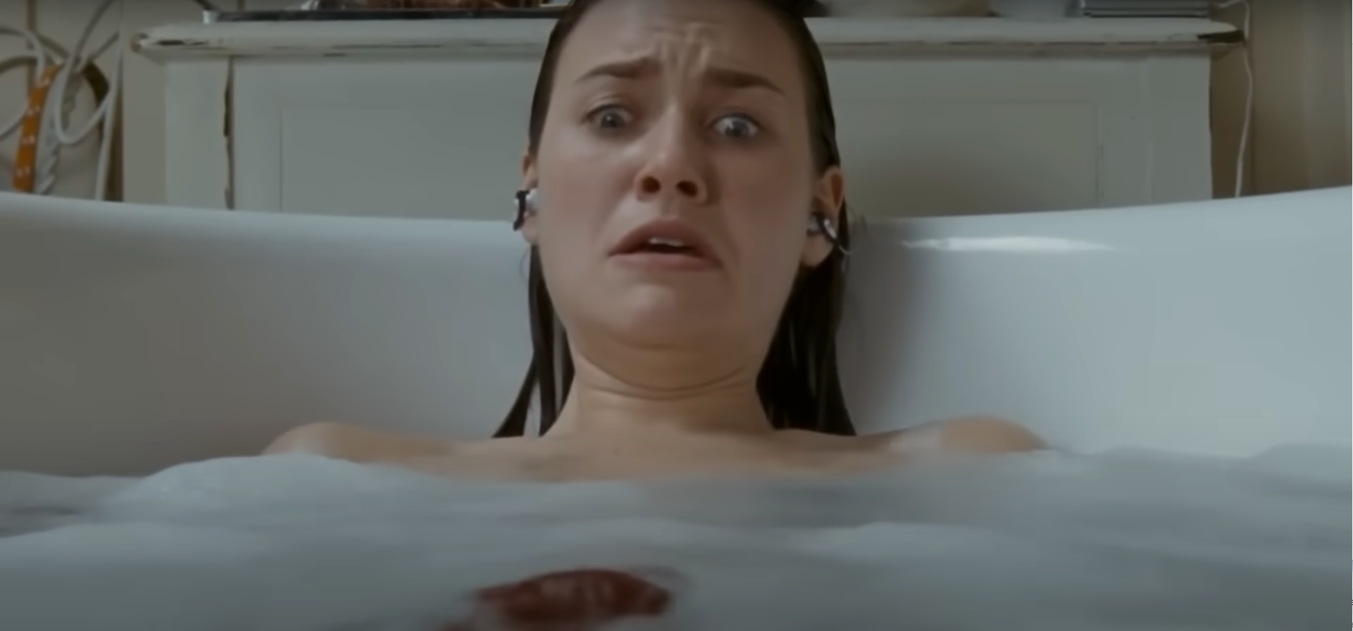 Horror Movies’s Top 5 Scariest Bubble Bath Scenes